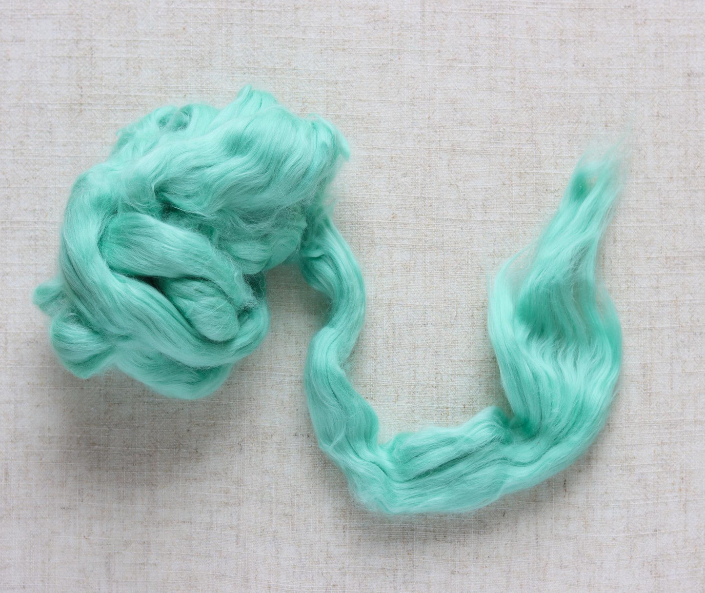 Paradise Green Cotton Roving for Wet Felting, Needle Felting, and Spinning - 1 oz.