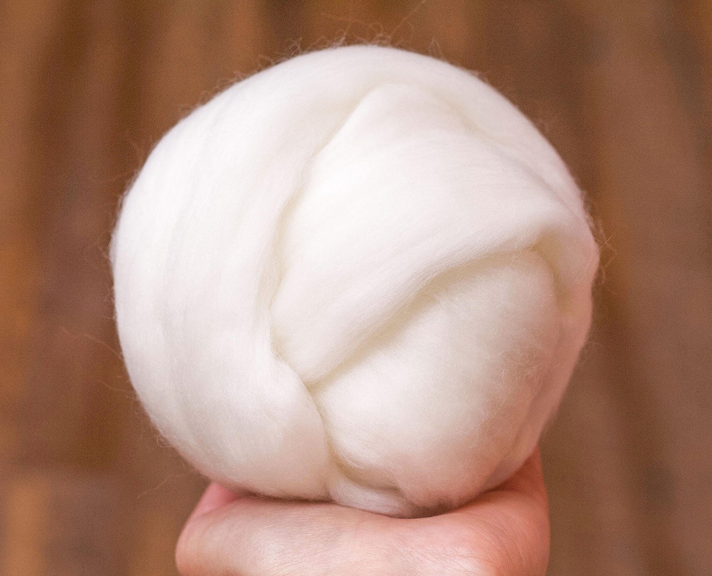 White Corriedale Tops / Roving for Needle Felting, Wet Felting, Spinning, Weaving - 1 oz.