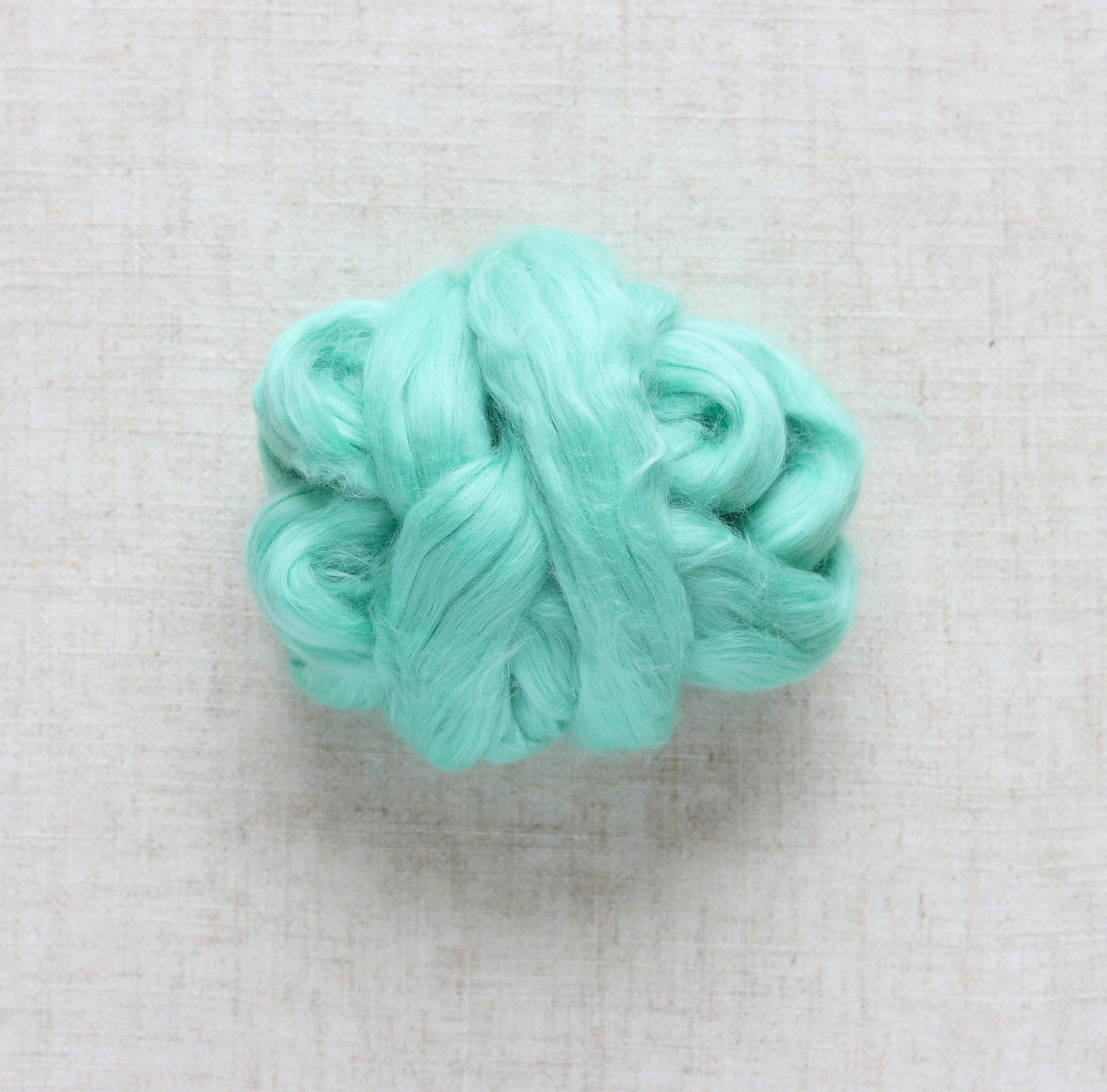 Paradise Green Cotton Roving for Wet Felting, Needle Felting, and Spinning - 1 oz.