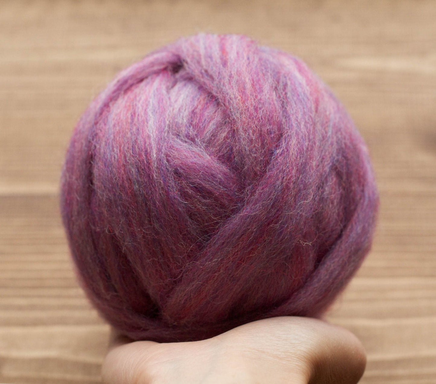 Aster - Wool Roving